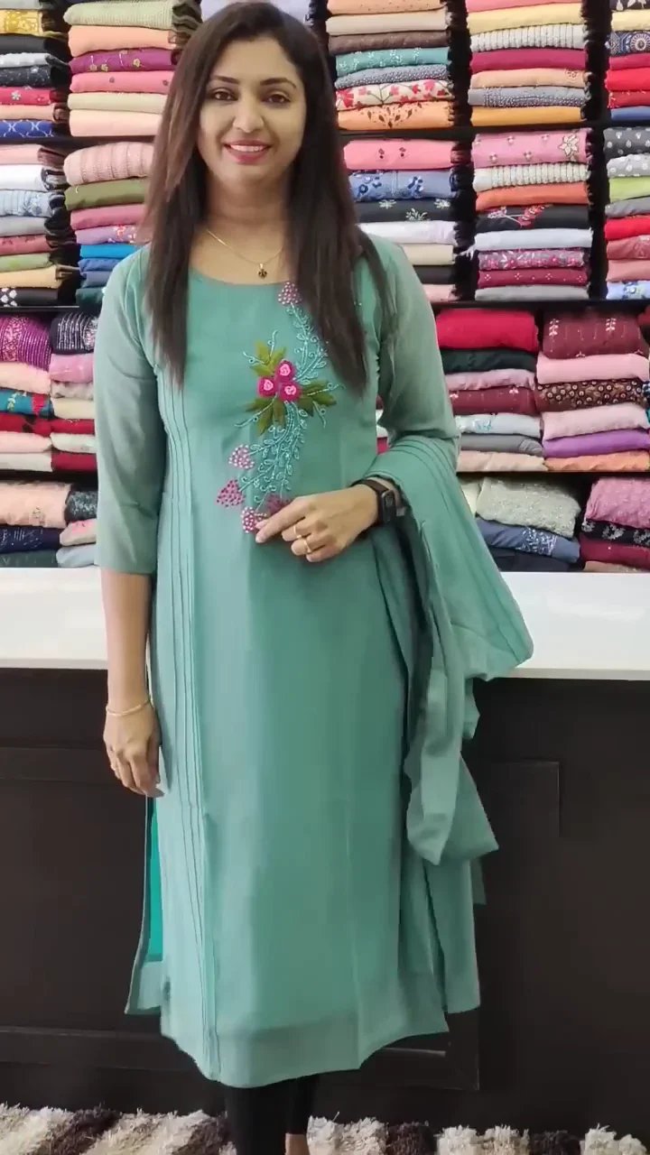 Sea Green Embroidered Kurta for Women - image 2